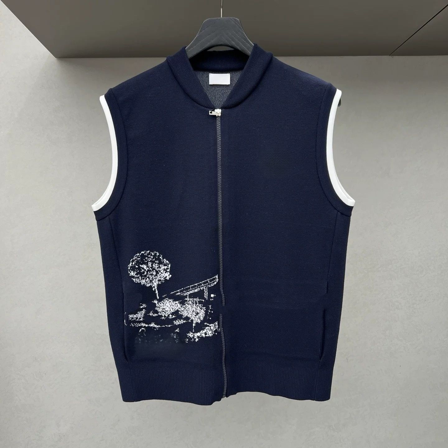 Golf Scorecard Holder - New Men's Golf Apparel: Stand-Up Collar,